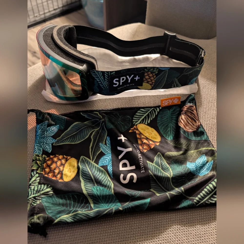 SPY Marauder SE Ski Snowboard Goggles w/ Green and Gold Interchangeable Lenses
